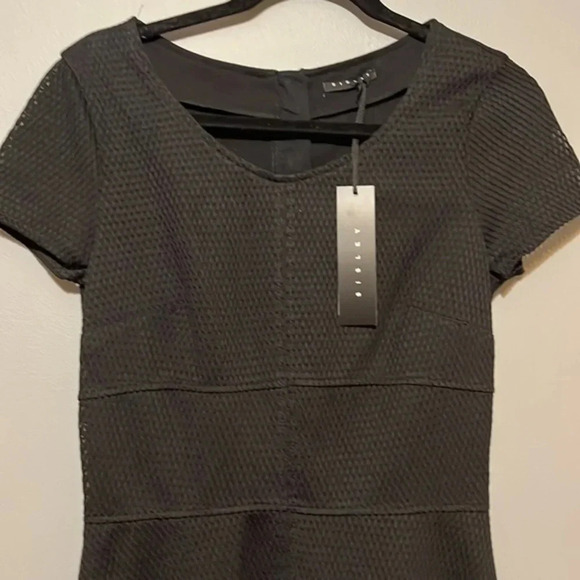 Sisley | NEW black short sleeve fitted dress women’s size S NWT LBD office work - Picture 2 of 8